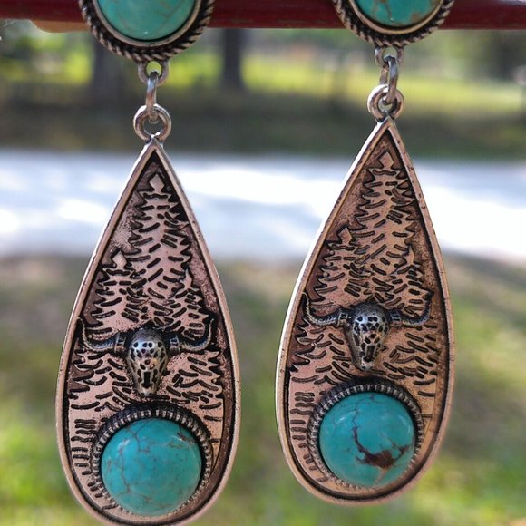 Sold - Picture 1 of 1